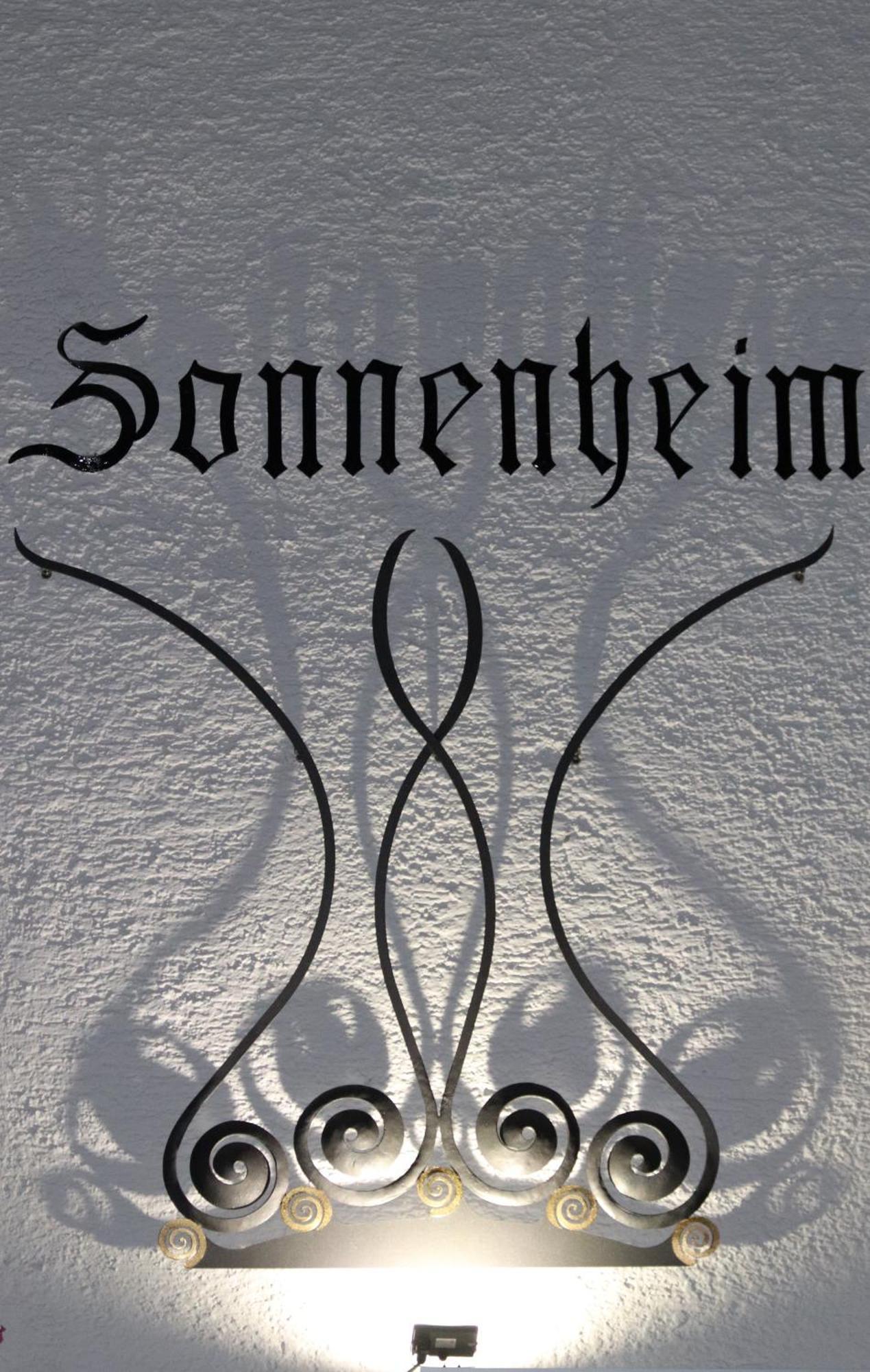 Gaestehaus Sonnenheim タウル エクステリア 写真