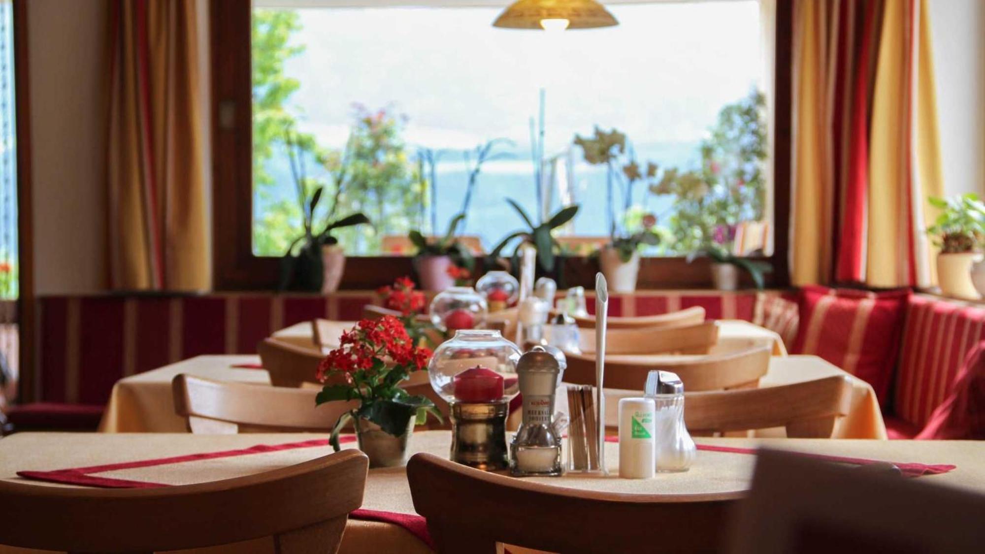 Gaestehaus Sonnenheim タウル エクステリア 写真